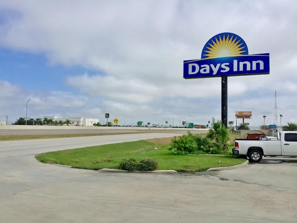 Days Inn By Wyndham Mcallen Eksteriør bilde