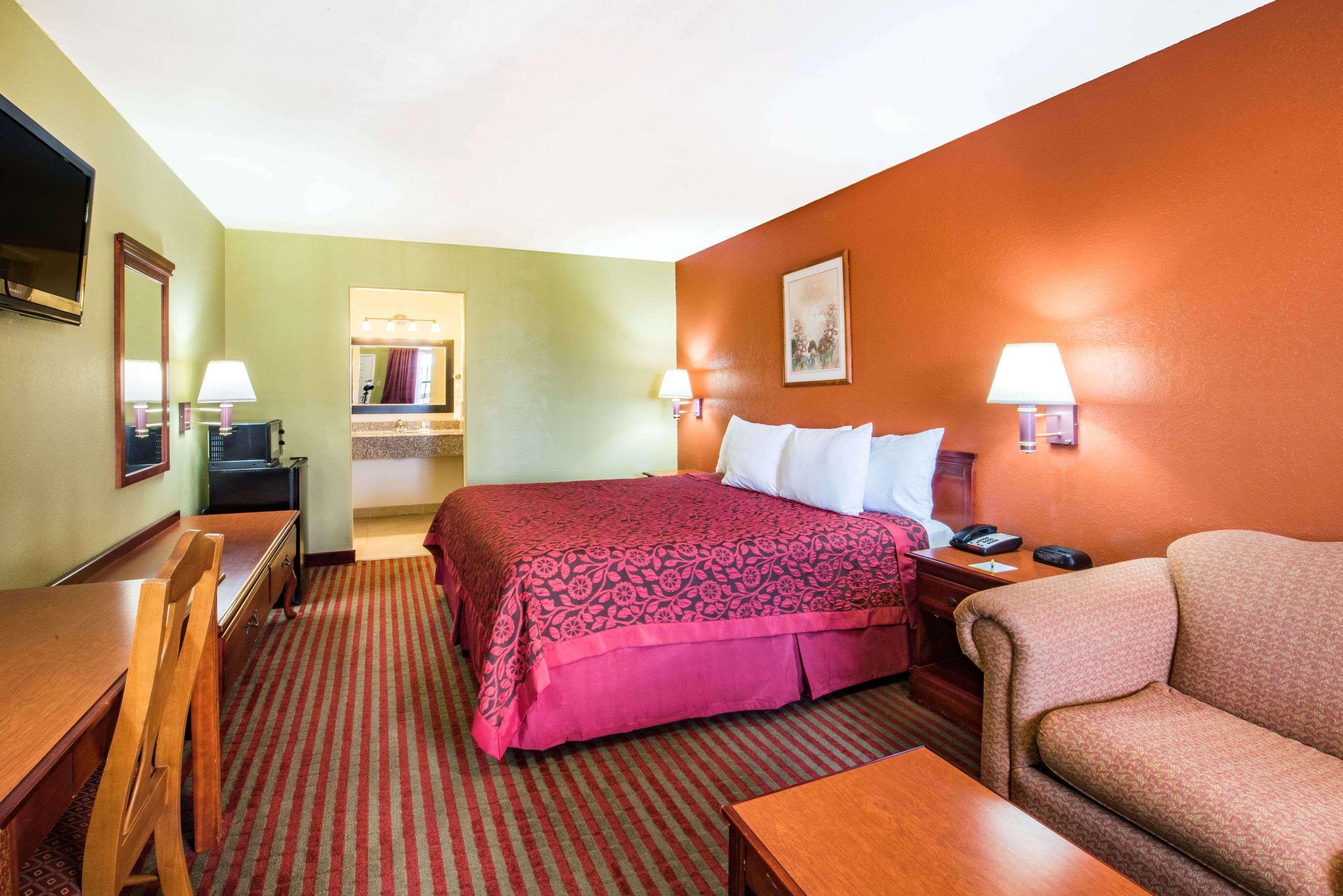 Days Inn By Wyndham Mcallen Eksteriør bilde